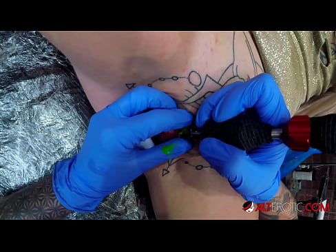 ❤️ Extremely tattooed hottie Sully Savage has a tattoo on her clitoris ️ Porno at en-gb.sexera.ru ️